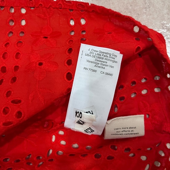Nwot MADEWELL RED FLUTTER SLEEVE
EYELET TOP - Picture 4 of 8
